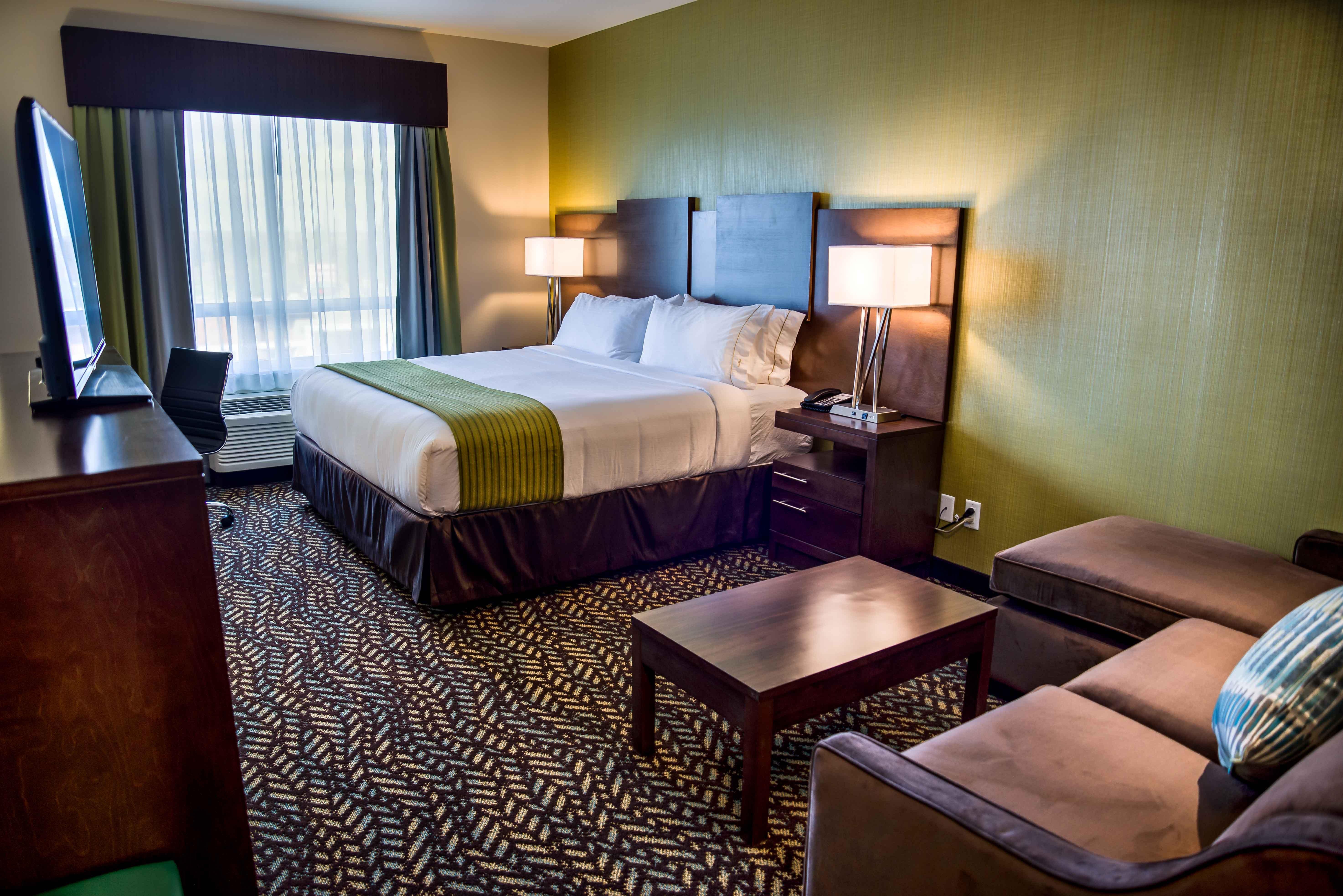 Holiday Inn Express & Suites Spruce Grove - Stony Plain By Ihg Eksteriør billede