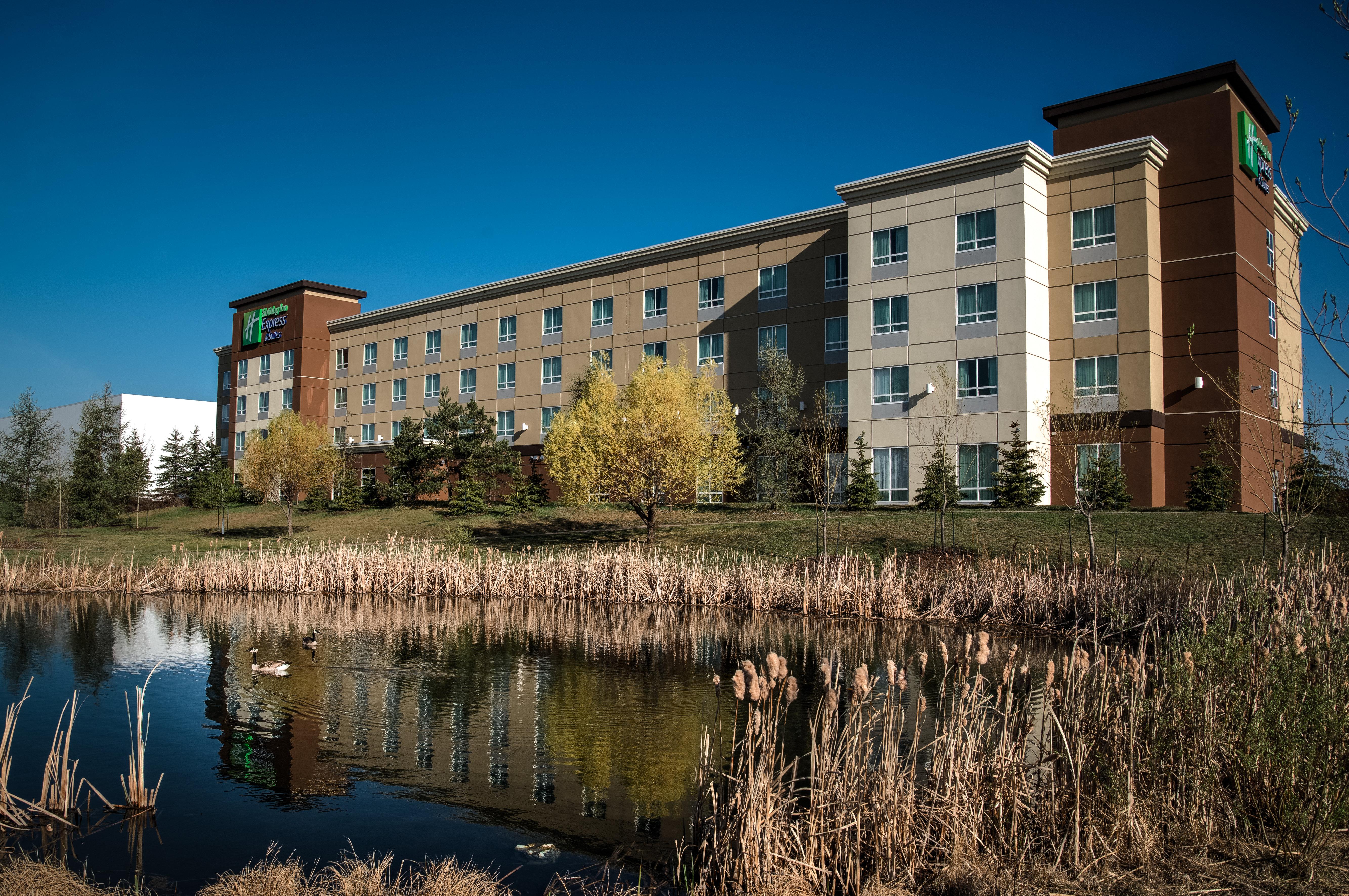 Holiday Inn Express & Suites Spruce Grove - Stony Plain By Ihg Eksteriør billede