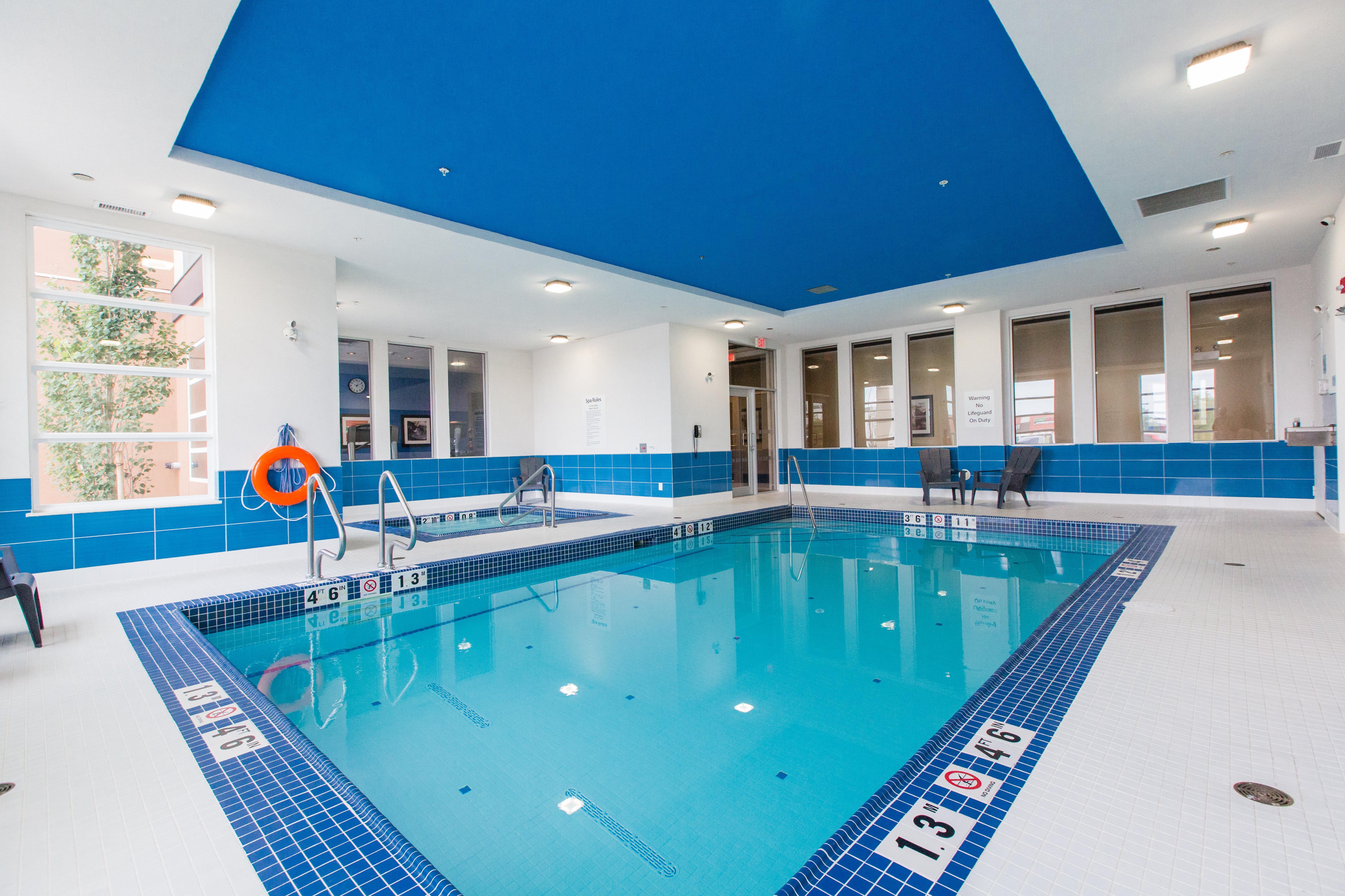 Holiday Inn Express & Suites Spruce Grove - Stony Plain By Ihg Eksteriør billede