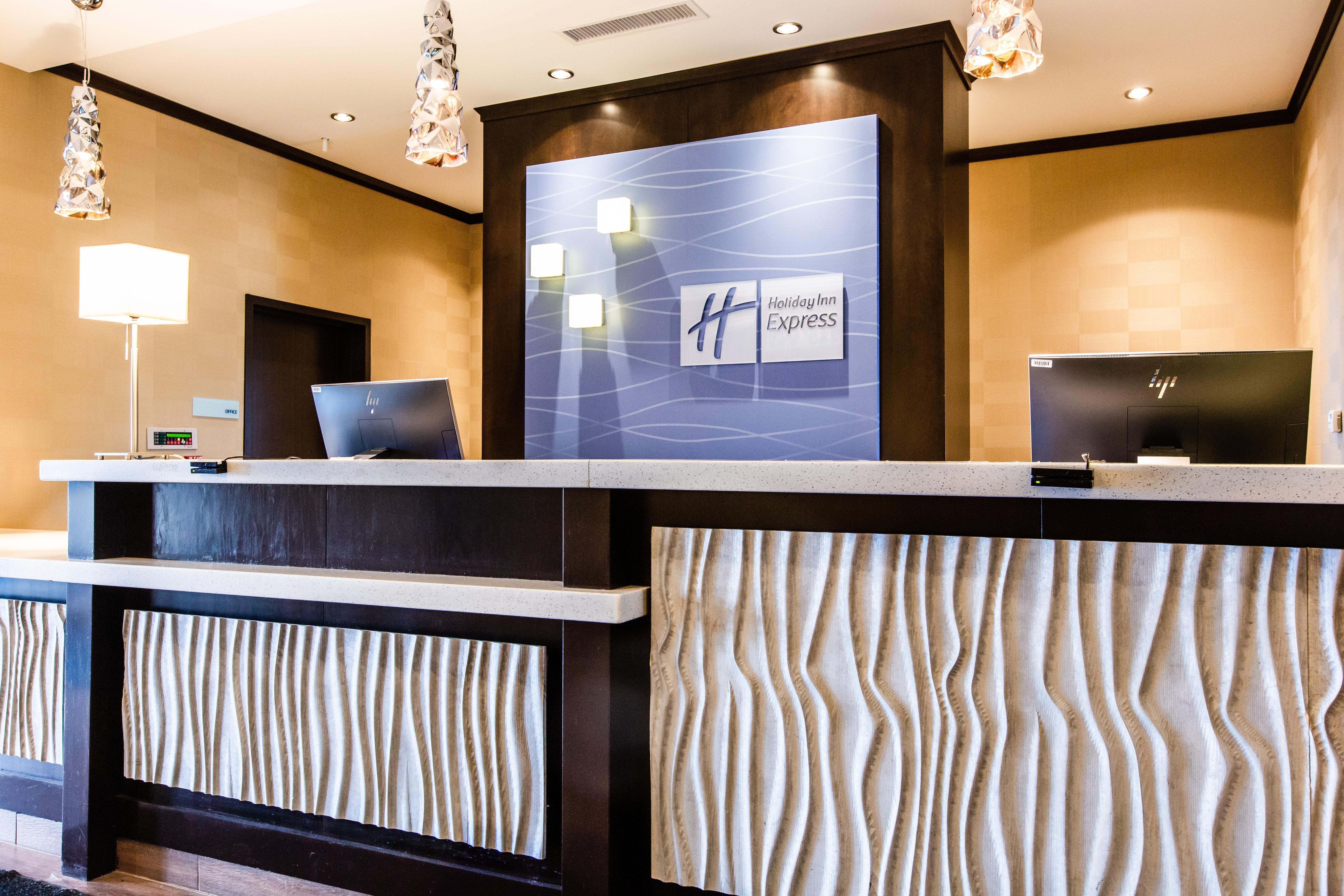 Holiday Inn Express & Suites Spruce Grove - Stony Plain By Ihg Eksteriør billede